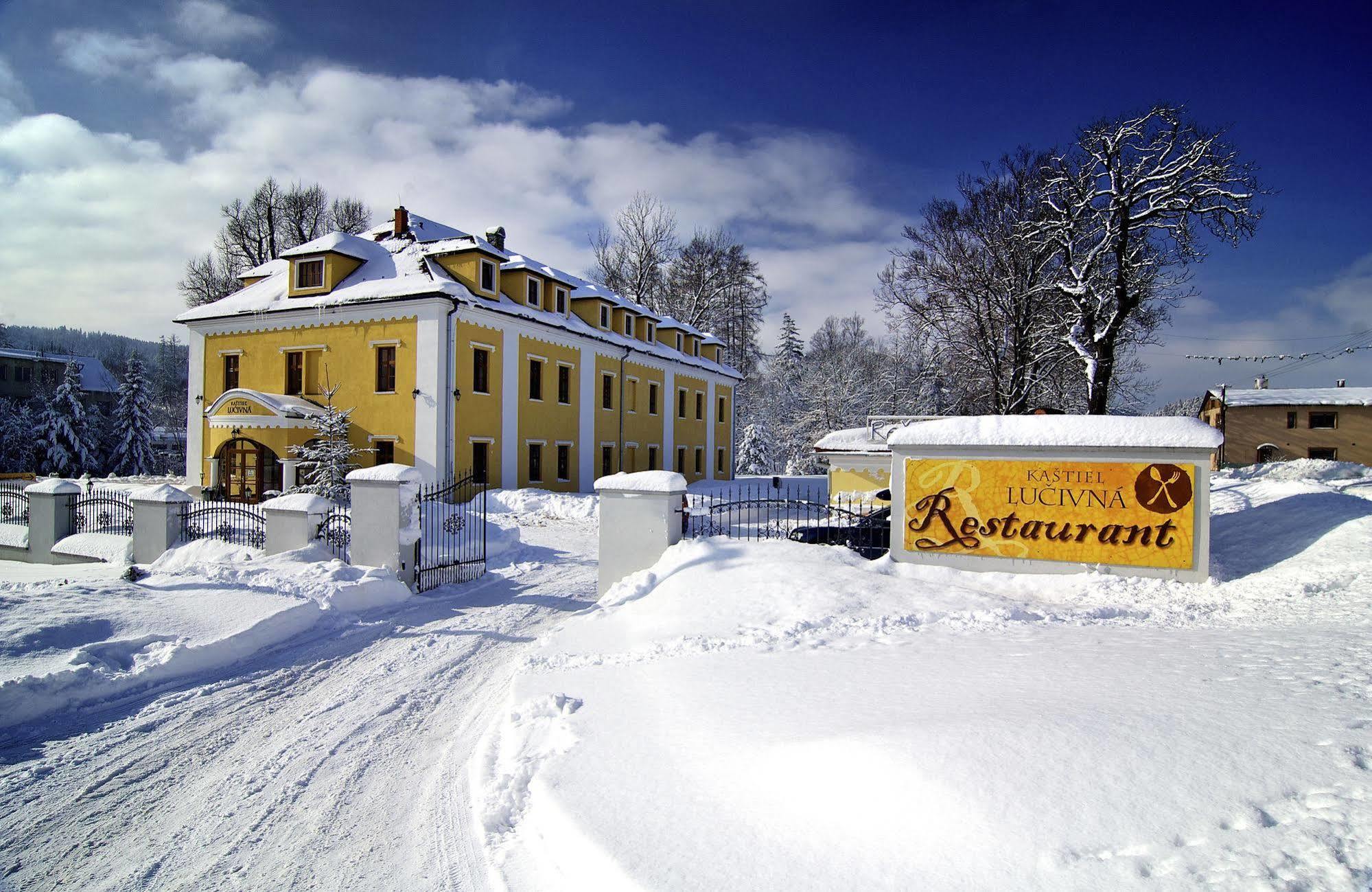 Kastiel Lucivna Hotel ภายนอก รูปภาพ